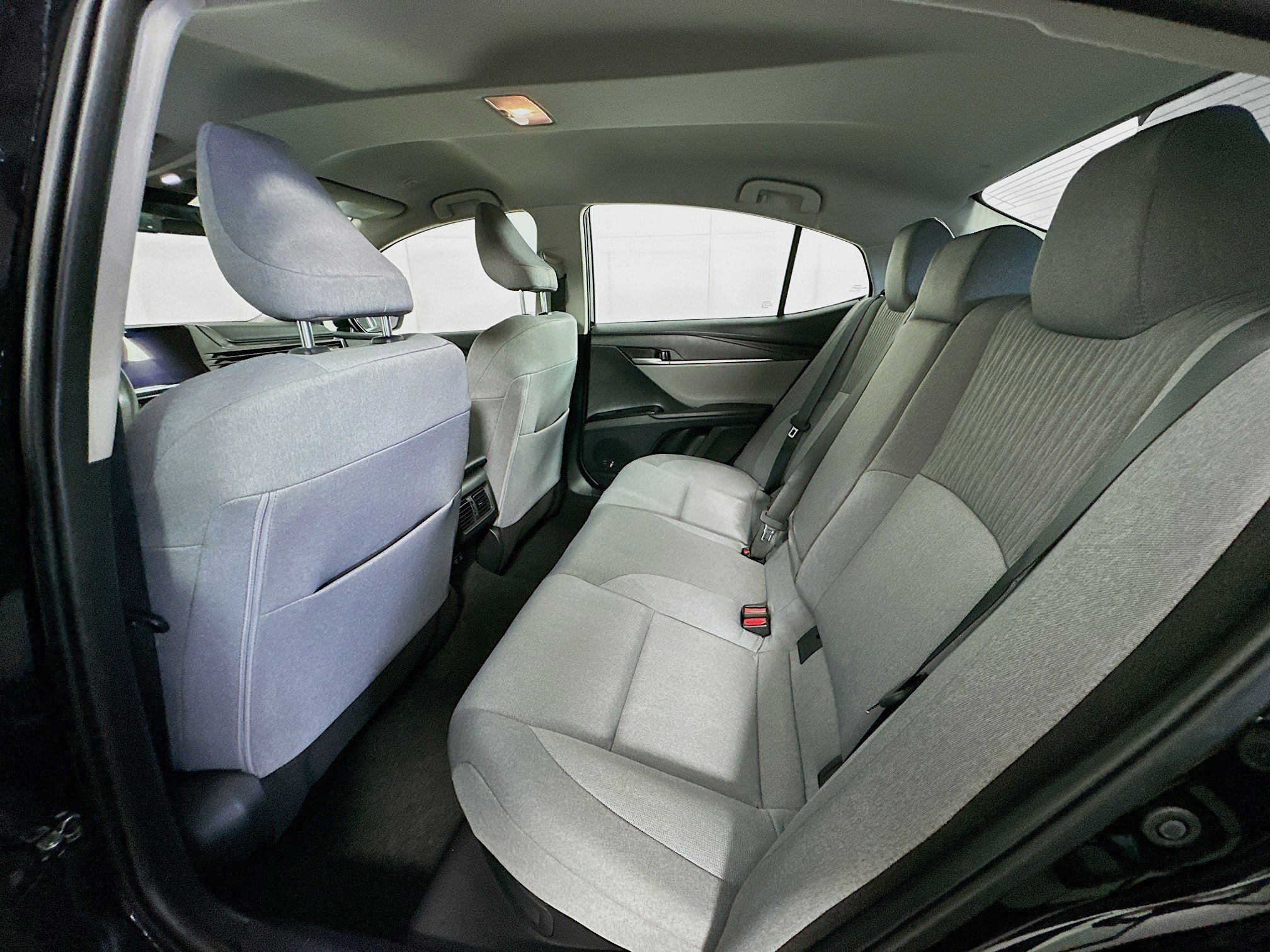 Used 2025 Toyota Camry LE image 26