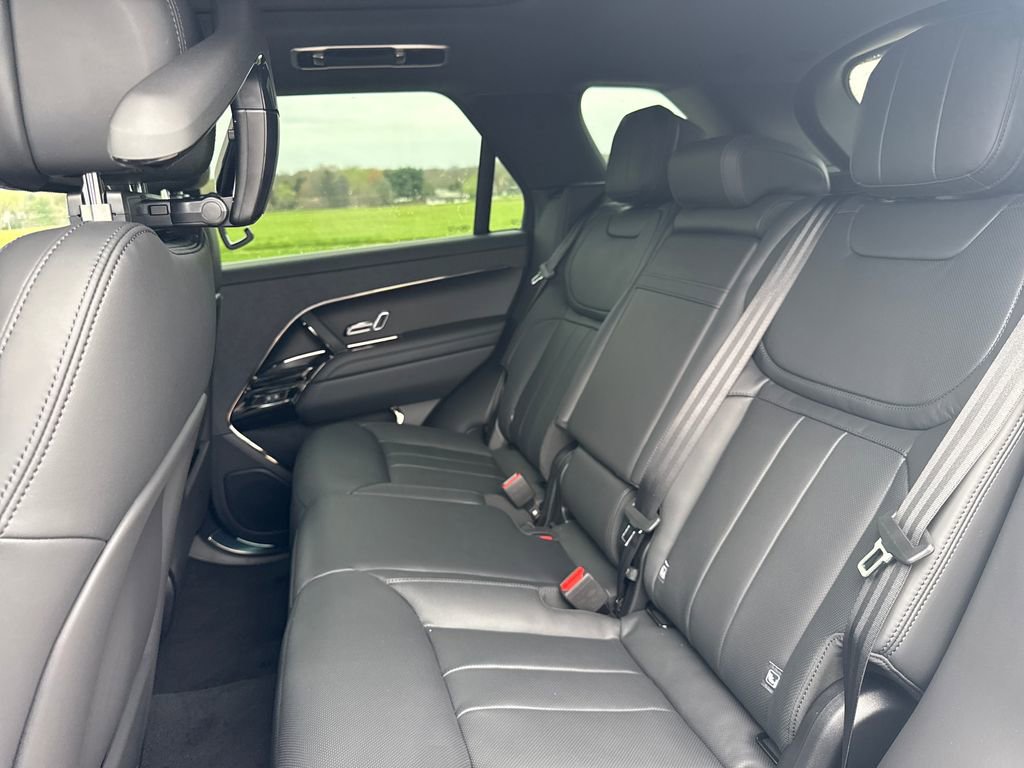 New 2026 Land Rover Range Rover Sport SE image 13