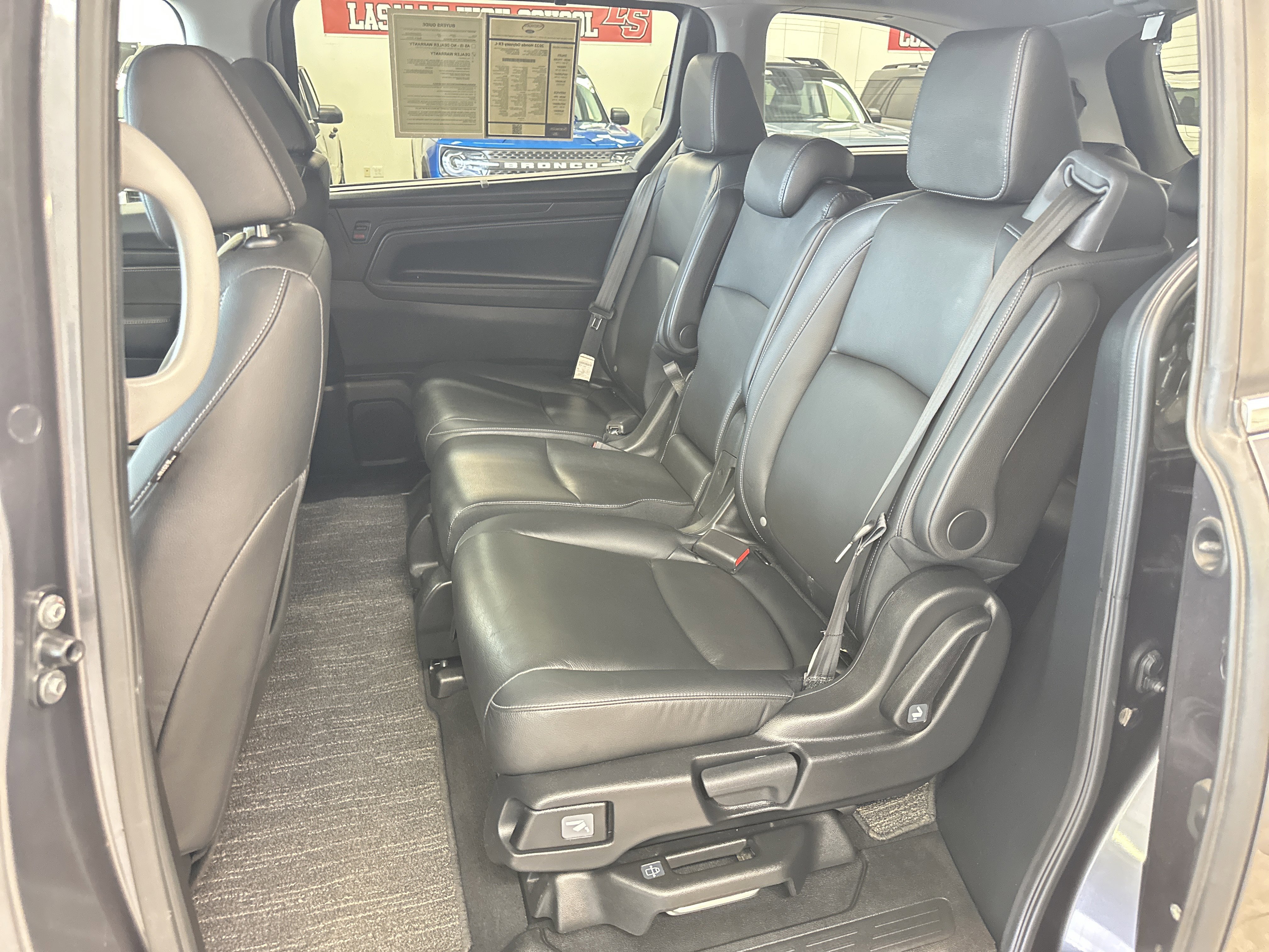 Used 2023 Honda Odyssey EX-L image 6