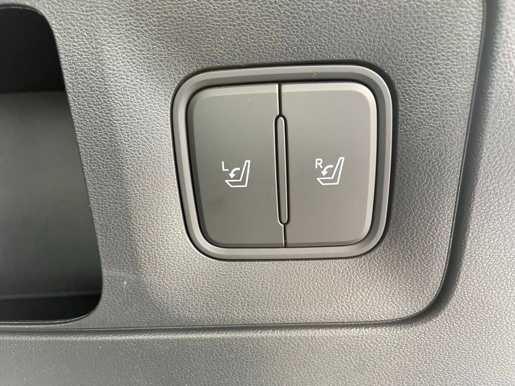 New 2026 Hyundai Ioniq 9 SE AWD/4WD image 35