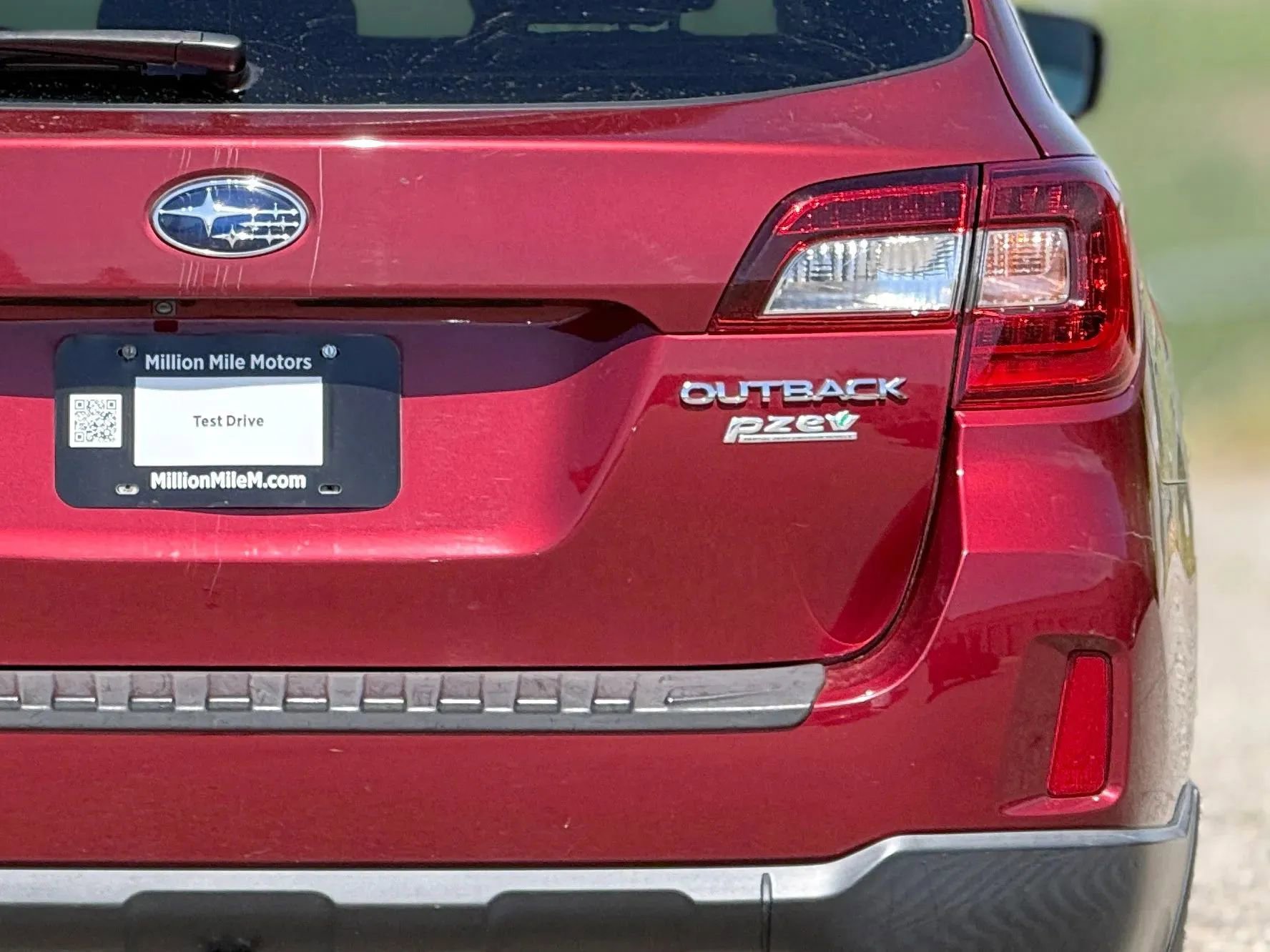 Used 2015 Subaru Outback 2.5i Limited image 14