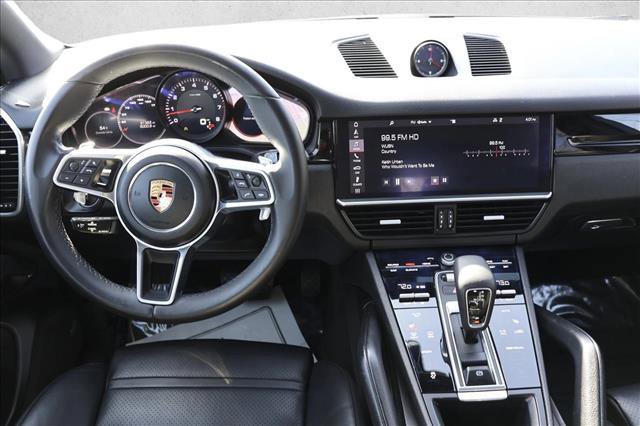 Used 2019 Porsche Cayenne AWD/4WD image 25