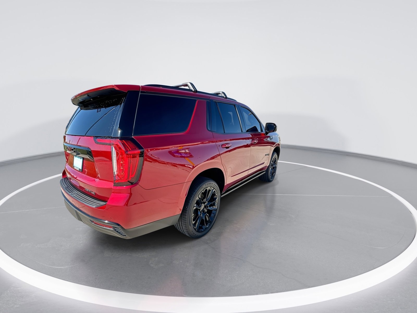 Used 2021 GMC Yukon AT4 w/ AT4 Premium Package AWD/4WD image 8
