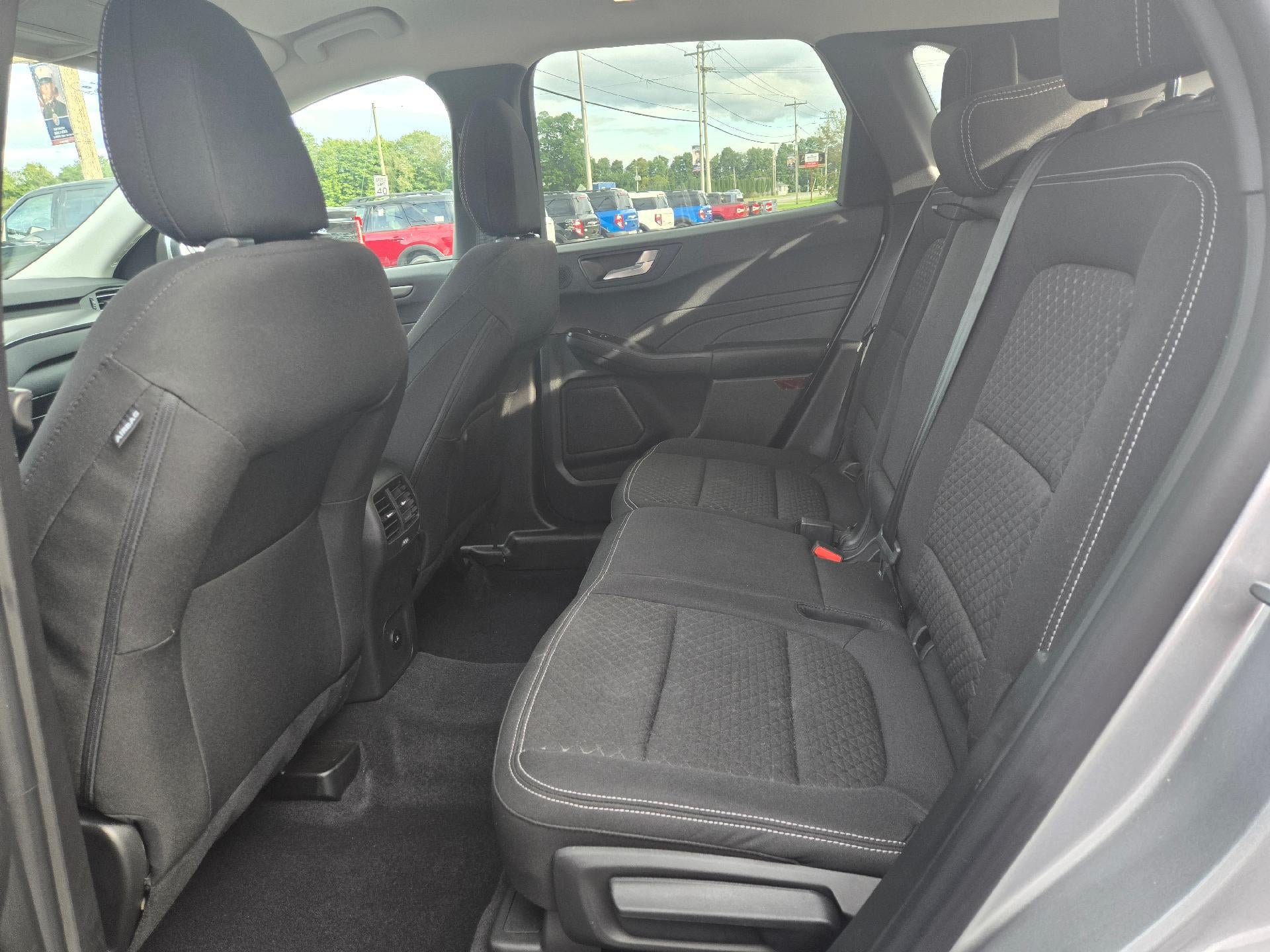 Used 2023 Ford Escape Active w/ Tech Pack #2 AWD/4WD image 10
