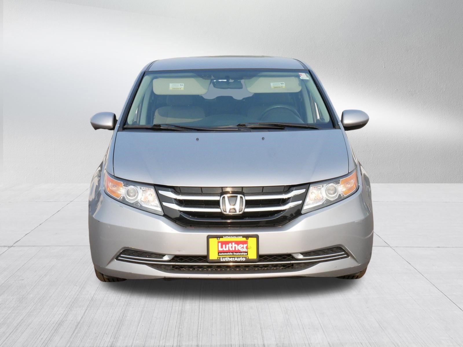 Used 2016 Honda Odyssey EX image 2
