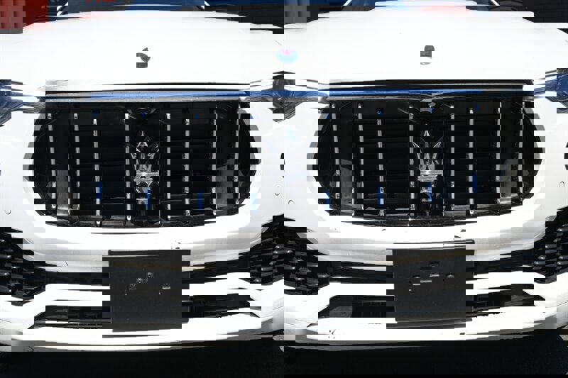 Used 2020 Maserati Levante S image 4