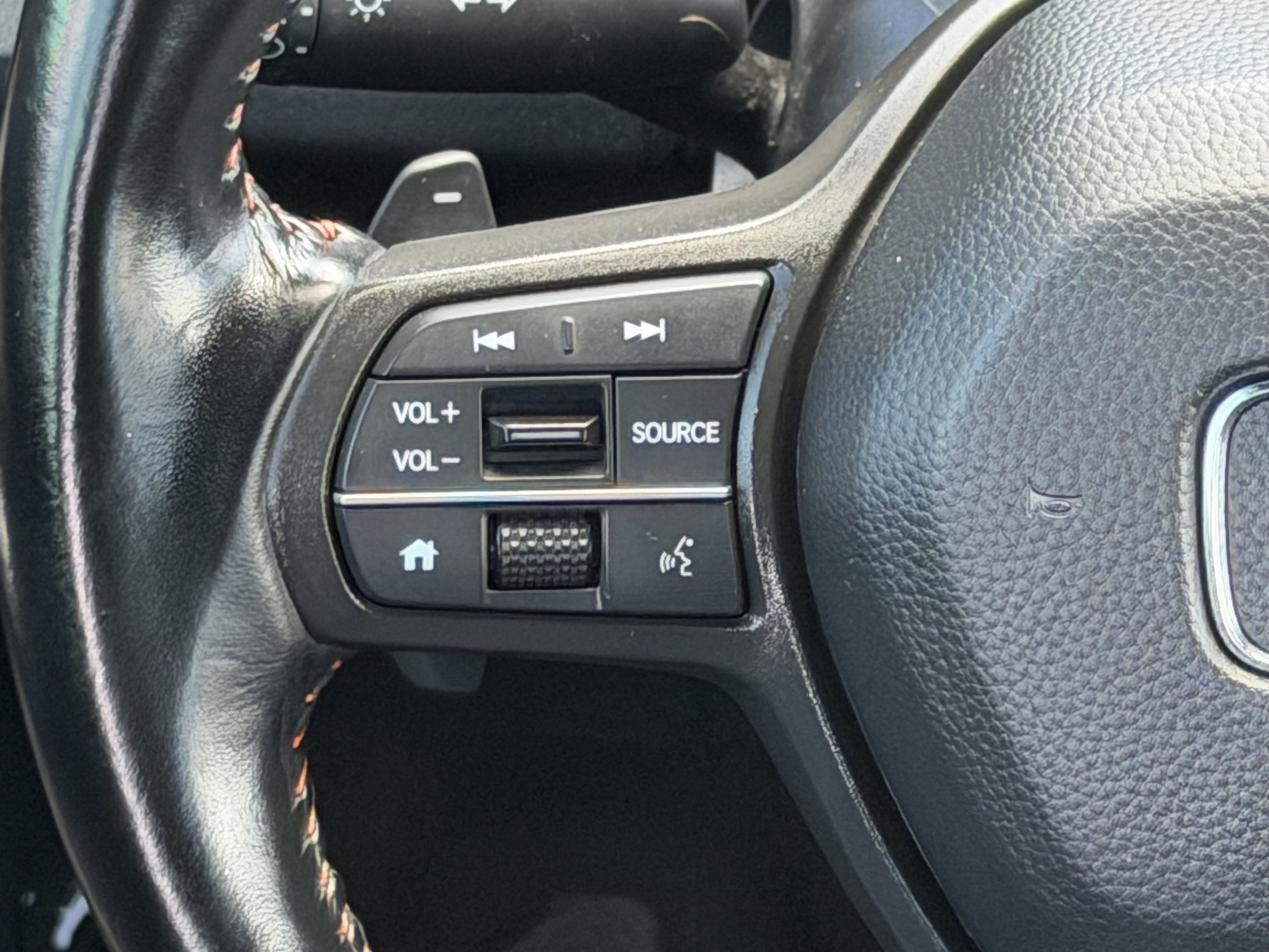 Used 2025 Honda CR-V Sport image 13