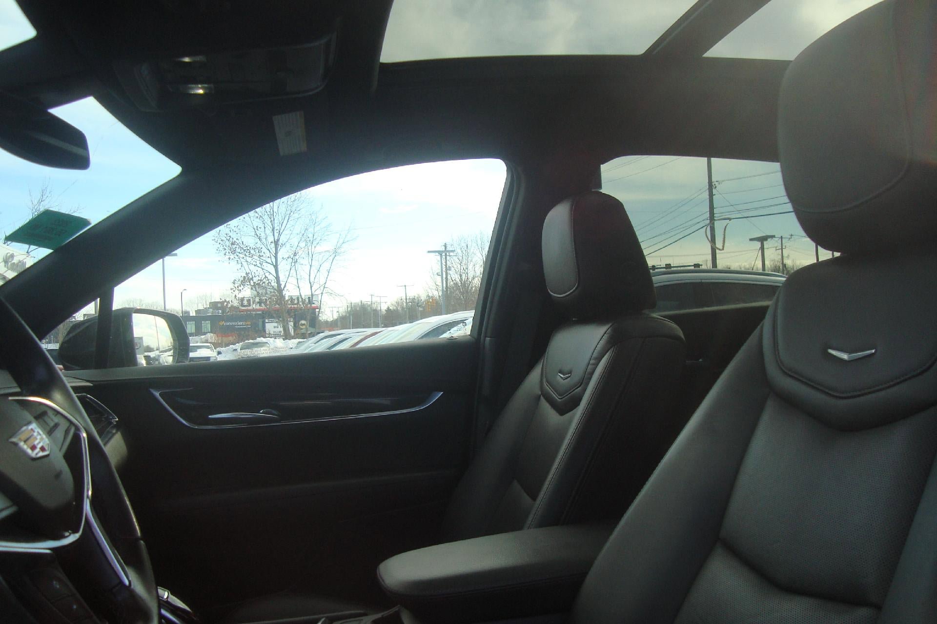 Used 2022 Cadillac XT5 Premium Luxury AWD/4WD image 11
