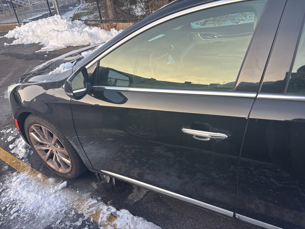 Used 2015 Cadillac XTS Luxury image 10