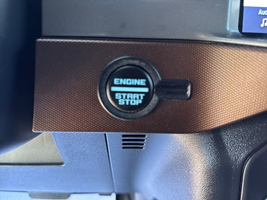 Used 2023 Ford Bronco Badlands AWD/4WD image 30