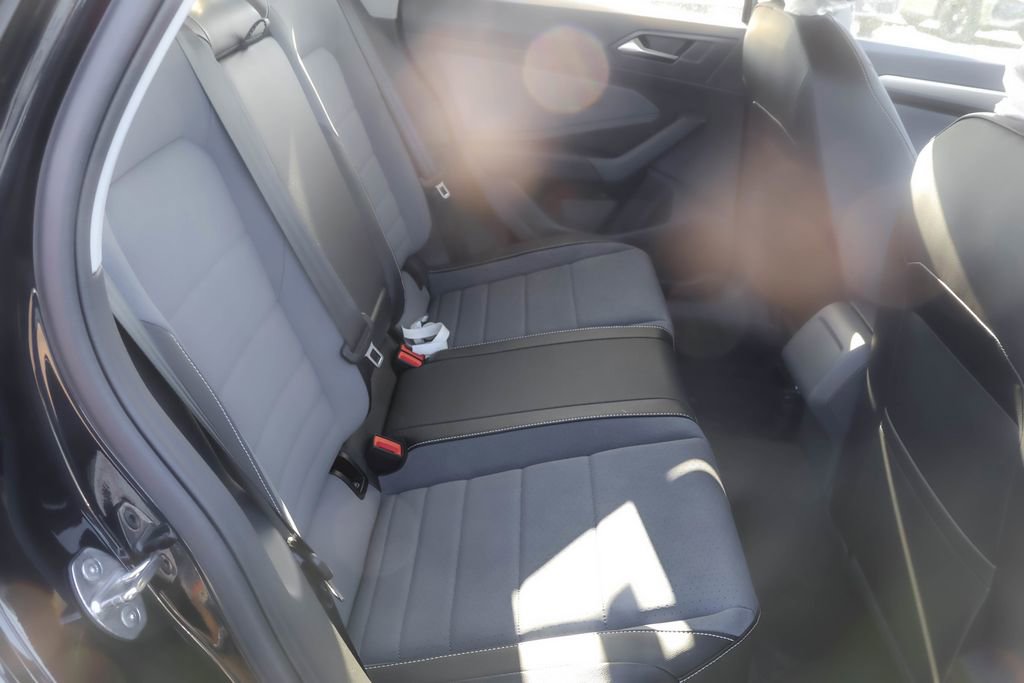 New 2026 Volkswagen Jetta SE FWD image 35