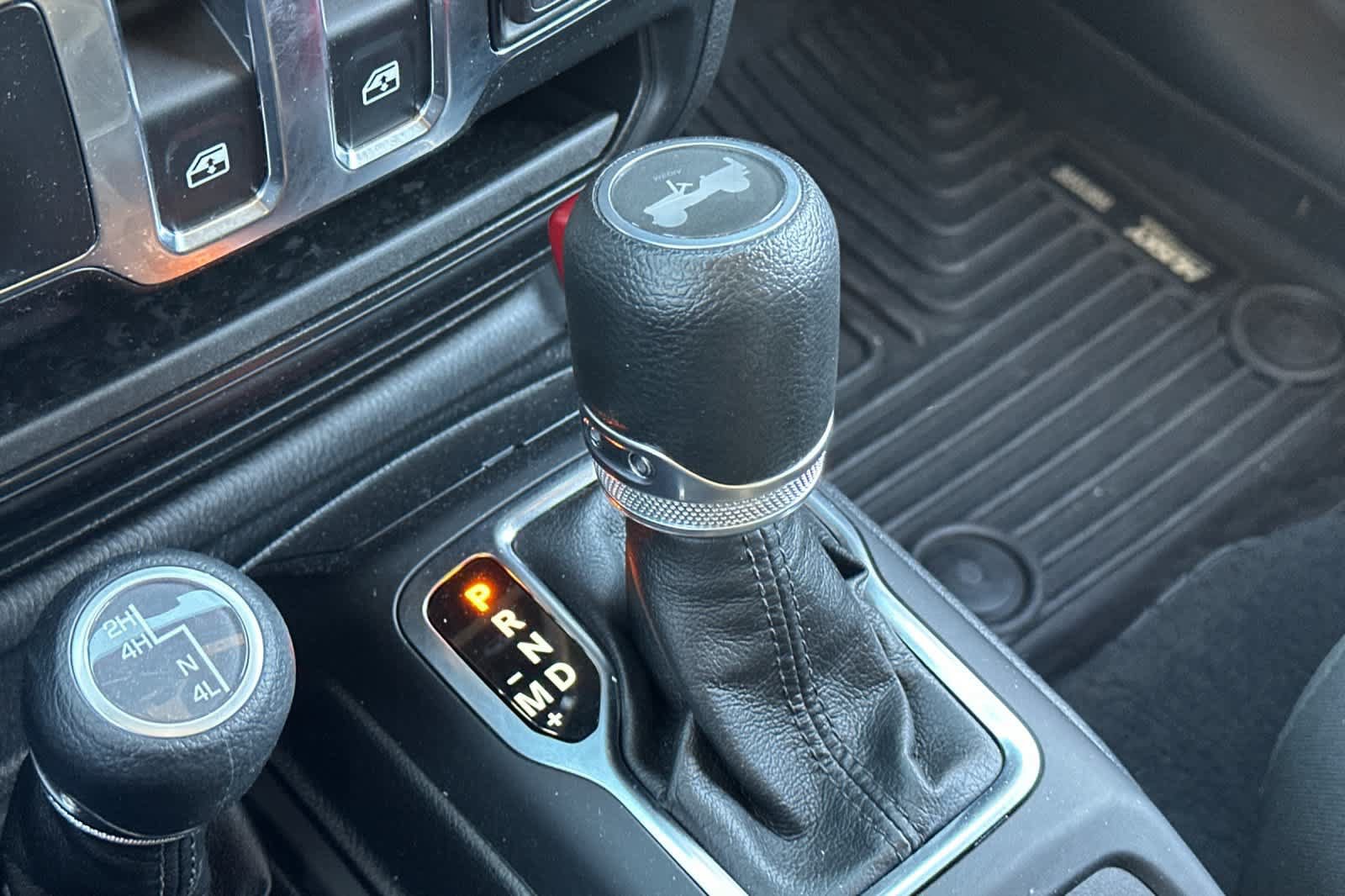 Used 2023 Jeep Wrangler Sport AWD/4WD image 21