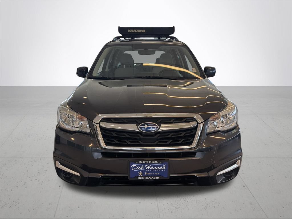 Used 2017 Subaru Forester 2.5i Premium w/ Popular Package #2A AWD/4WD image 3