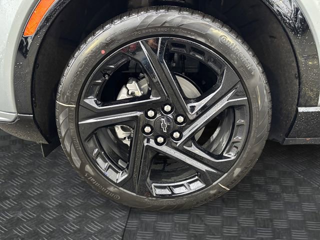 New 2026 Chevrolet Equinox EV RS AWD/4WD image 14