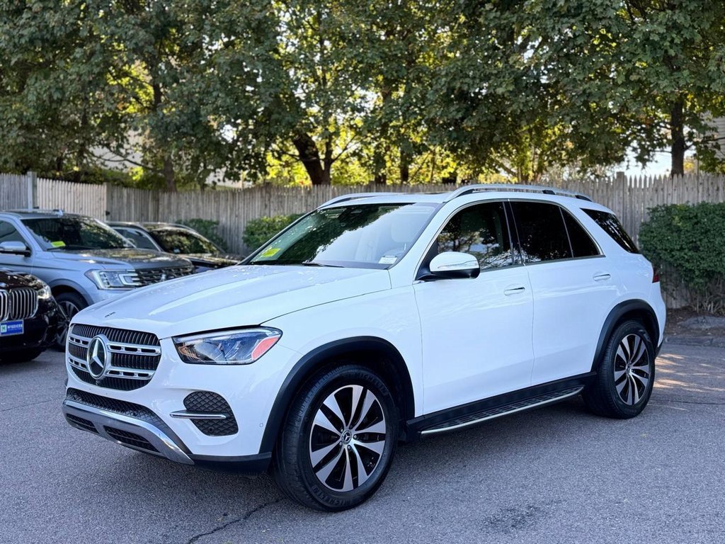 Used 2024 Mercedes-Benz GLE 350 4MATIC image 2