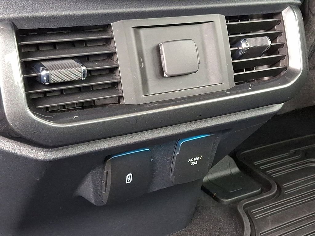 Certified 2023 Ford F150 XLT w/ Equipment Group 302A High image 11