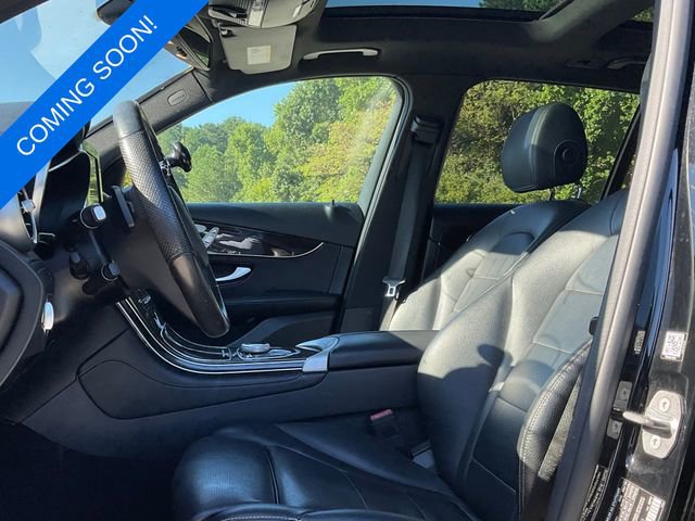 Used 2019 Mercedes-Benz GLC 300 image 3