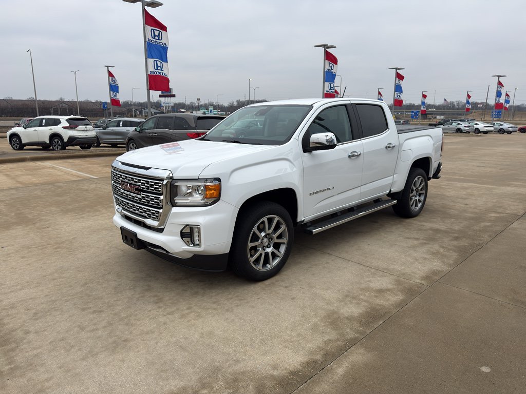 Used 2022 GMC Canyon Denali AWD/4WD image 1