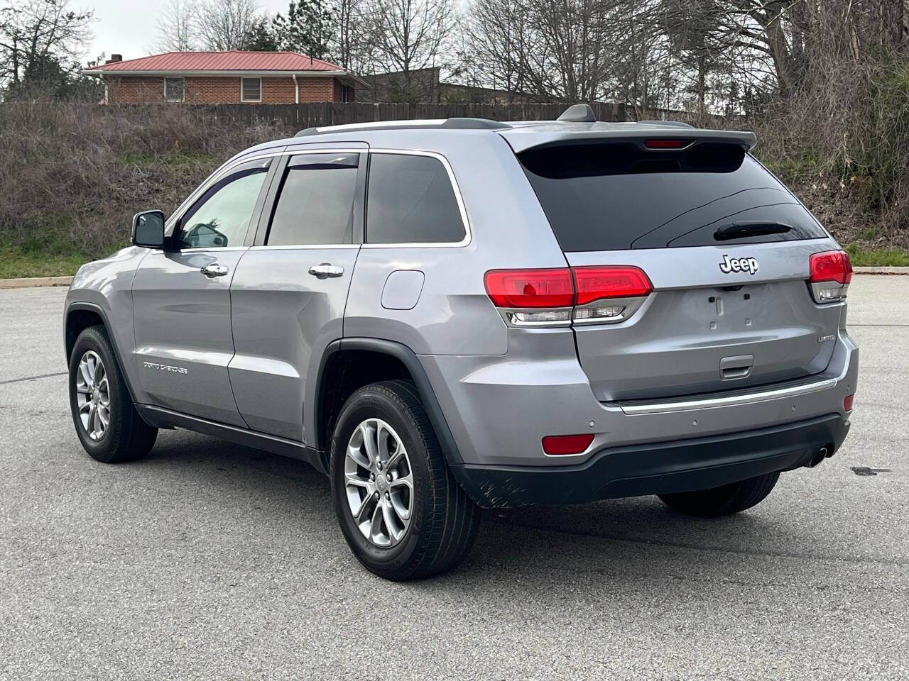 Used 2015 Jeep Grand Cherokee Limited RWD image 23