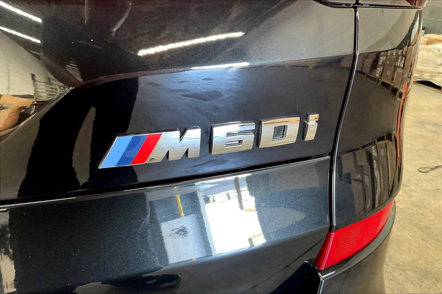Used 2025 BMW X5 M60i w/ Executive Package image 11