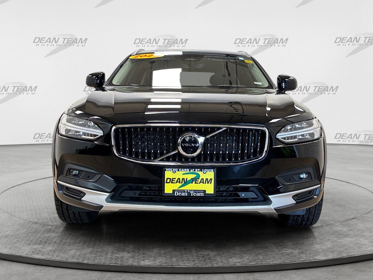 Used 2023 Volvo V90 B6 Cross Country Plus AWD/4WD image 7