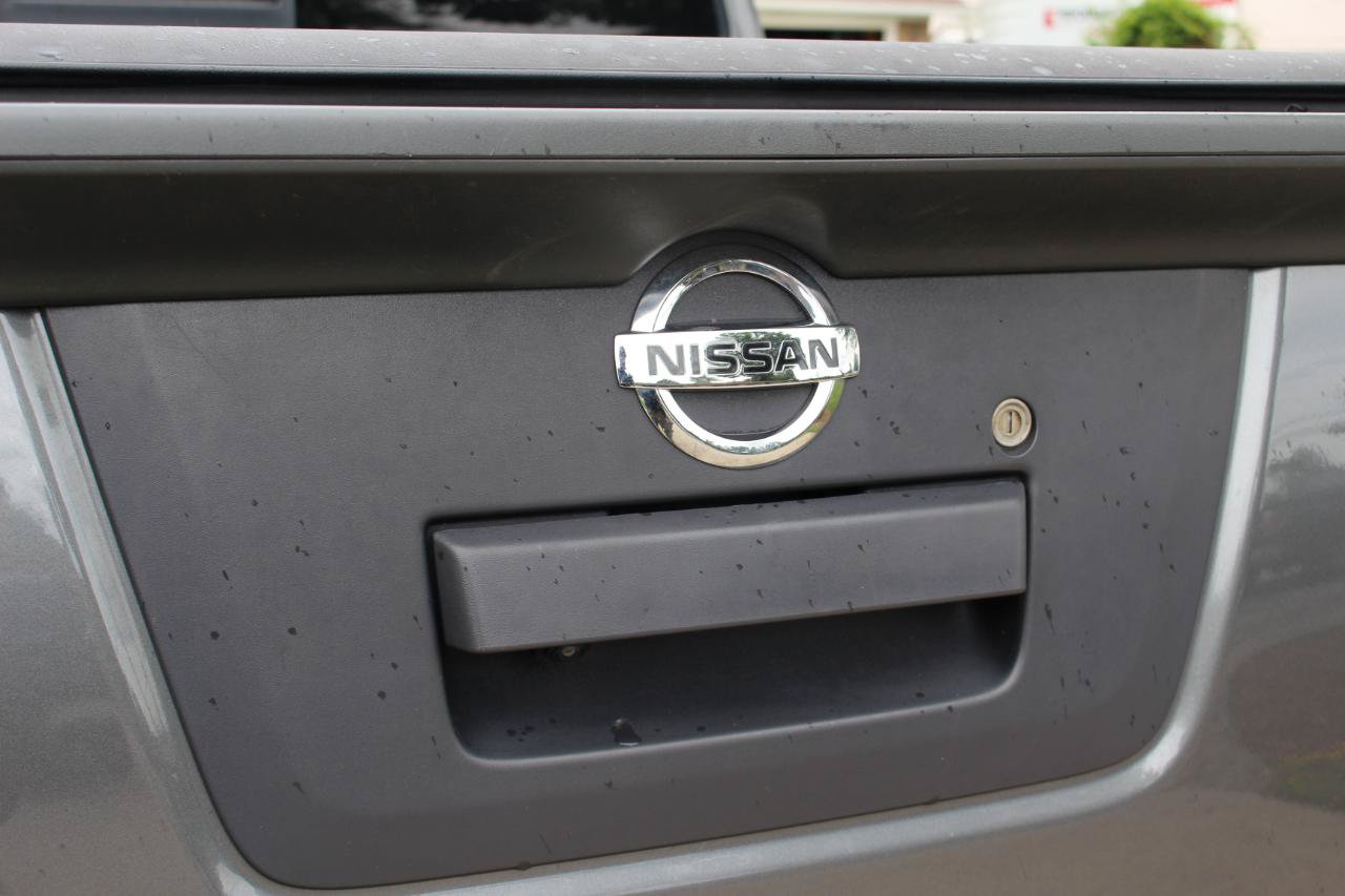 Used 2019 Nissan Frontier PRO-4X AWD/4WD image 39