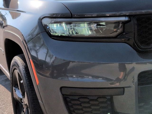 Certified 2022 Jeep Grand Cherokee L Laredo image 9