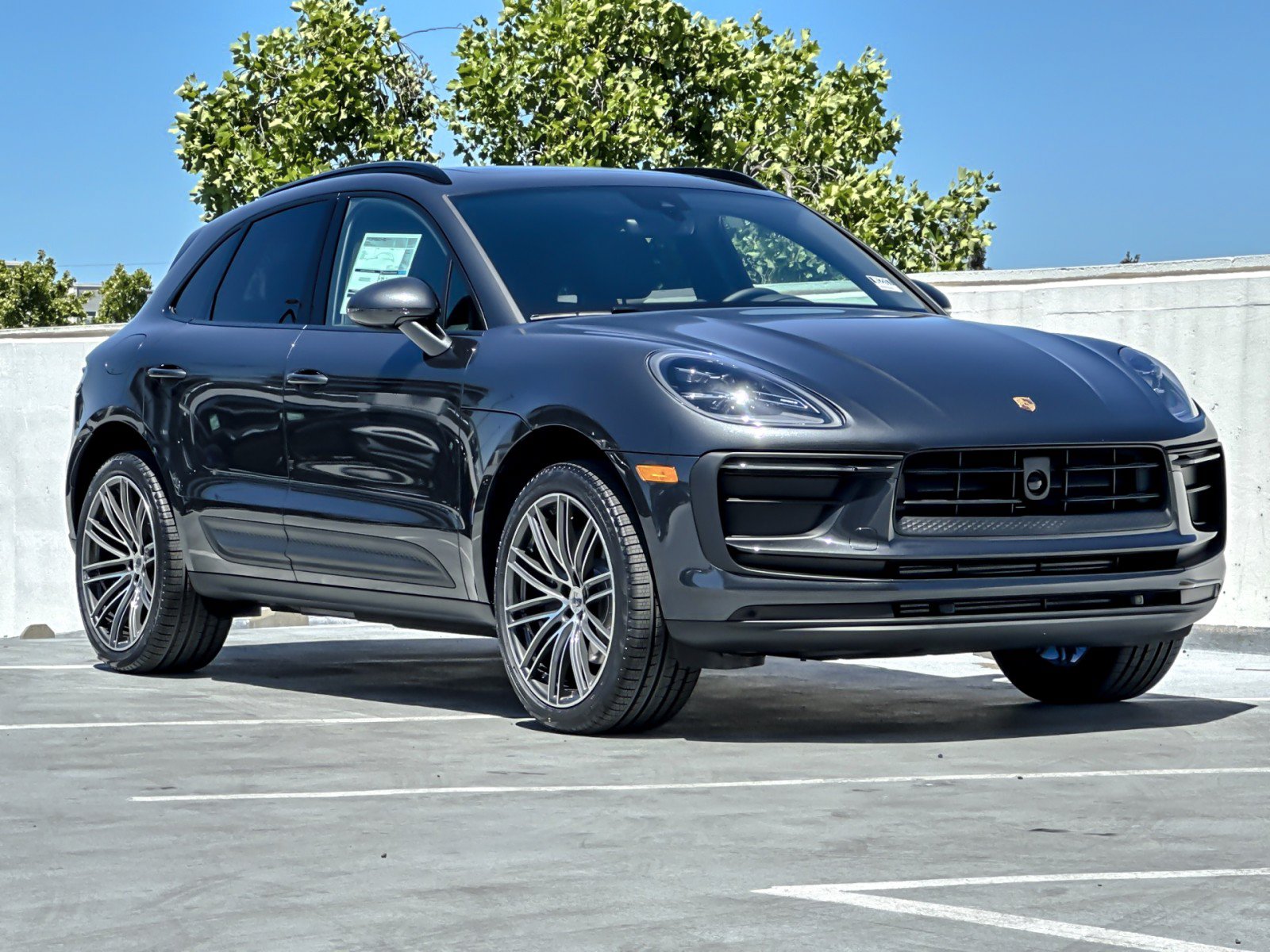 New 2026 Porsche Macan AWD/4WD image 10