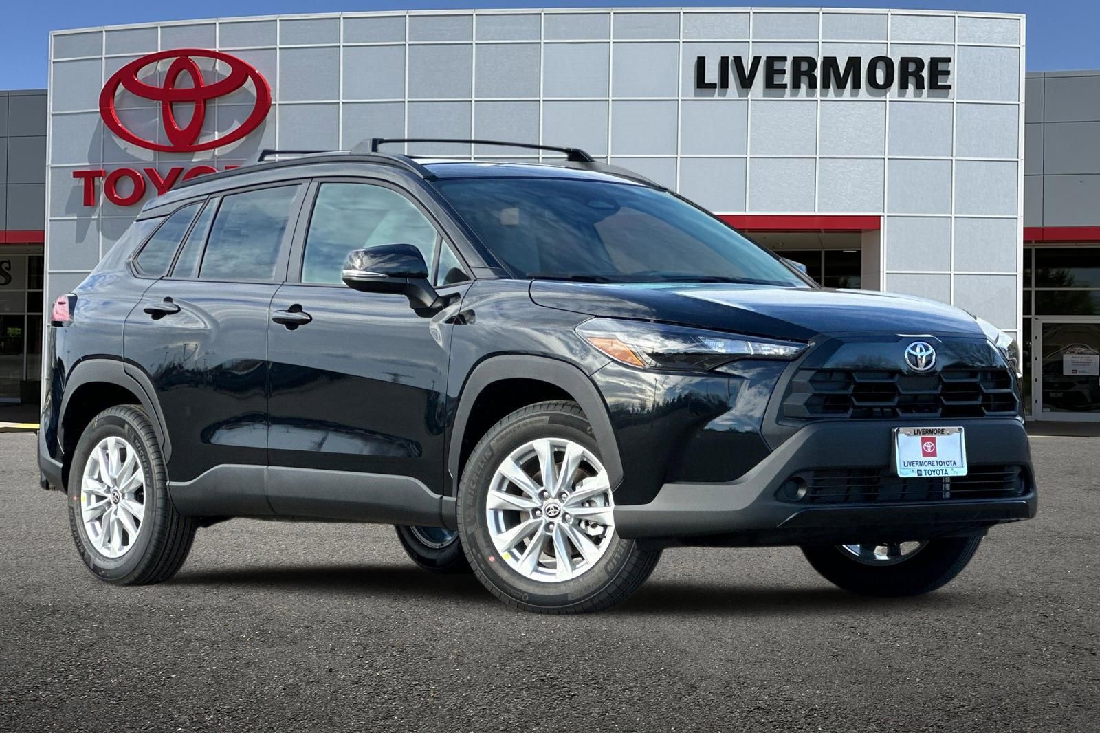 New 2026 Toyota Corolla Cross LE image 2