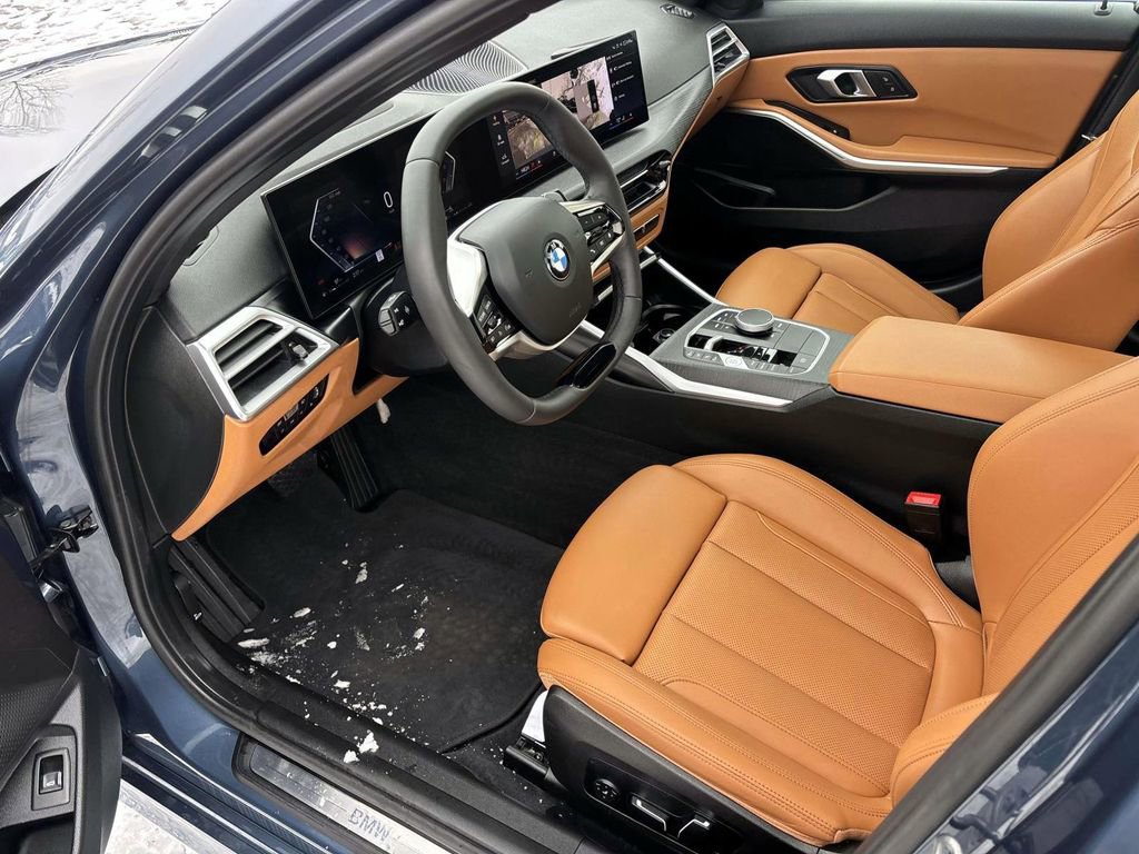 Certified 2025 BMW 330i xDrive Sedan w/ Premium Package image 25