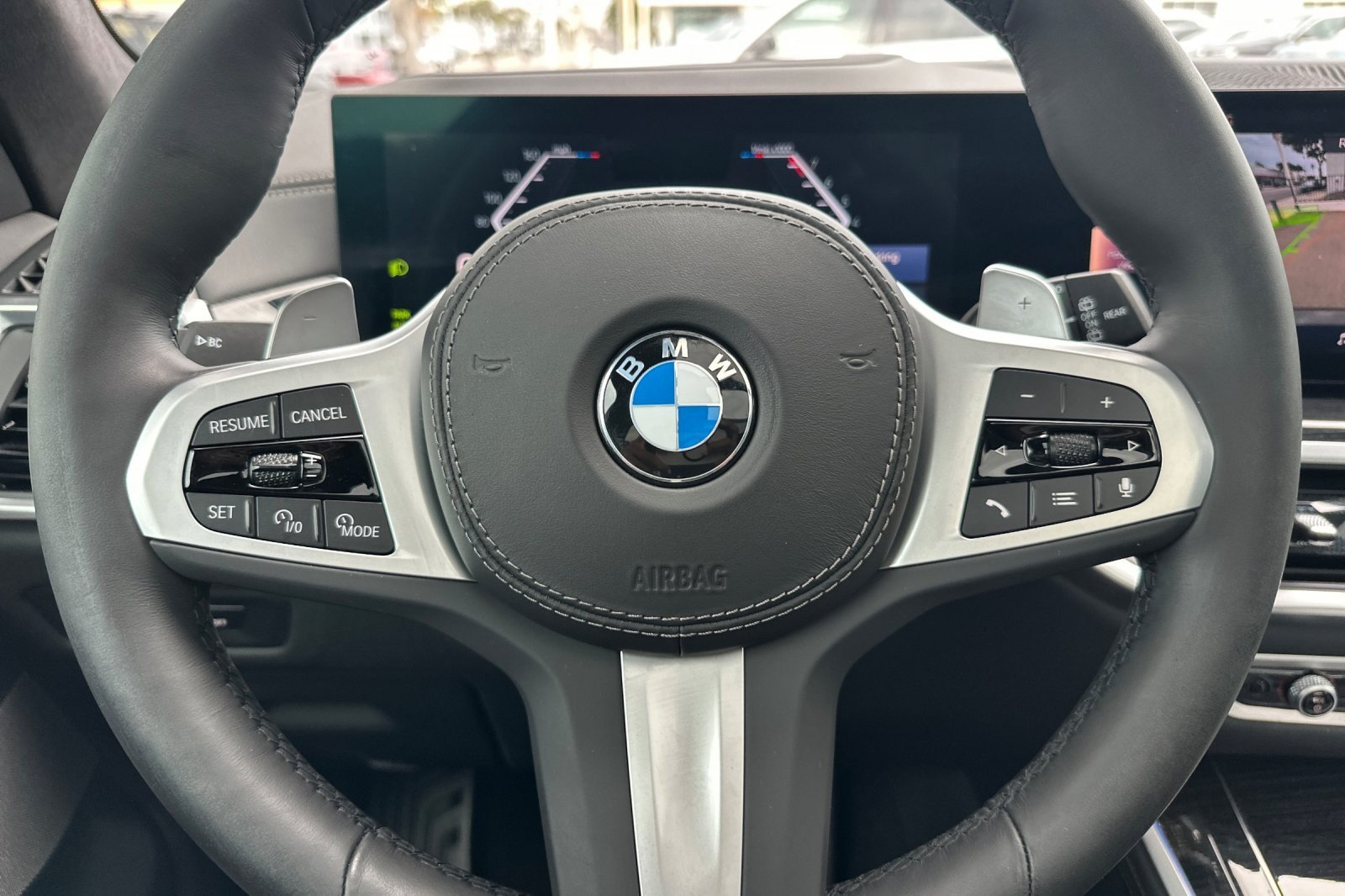 Used 2025 BMW X5 sDrive40i w/ M Sport Package RWD image 23