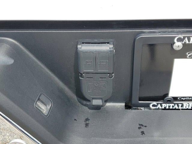 Used 2024 Chevrolet Silverado 1500 LTZ w/ LTZ Convenience Package II AWD/4WD image 7