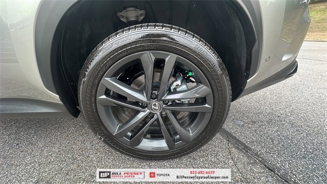 Used 2024 Lexus NX 450h+ AWD w/ Luxury Package image 19