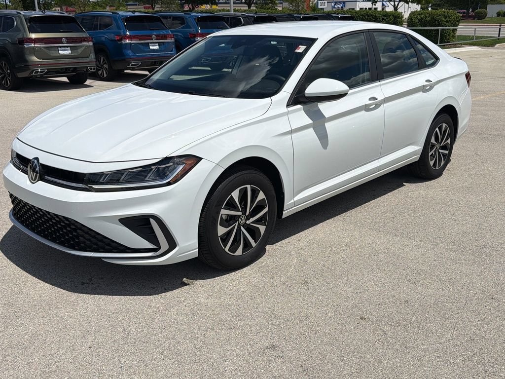 Certified 2025 Volkswagen Jetta S FWD image 3