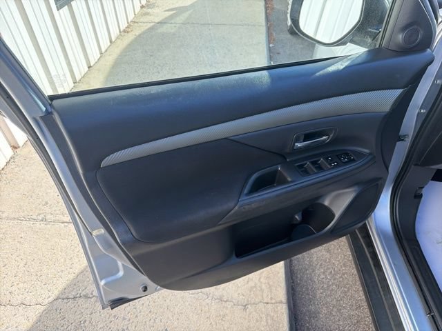 Used 2014 Mitsubishi Outlander ES FWD image 15