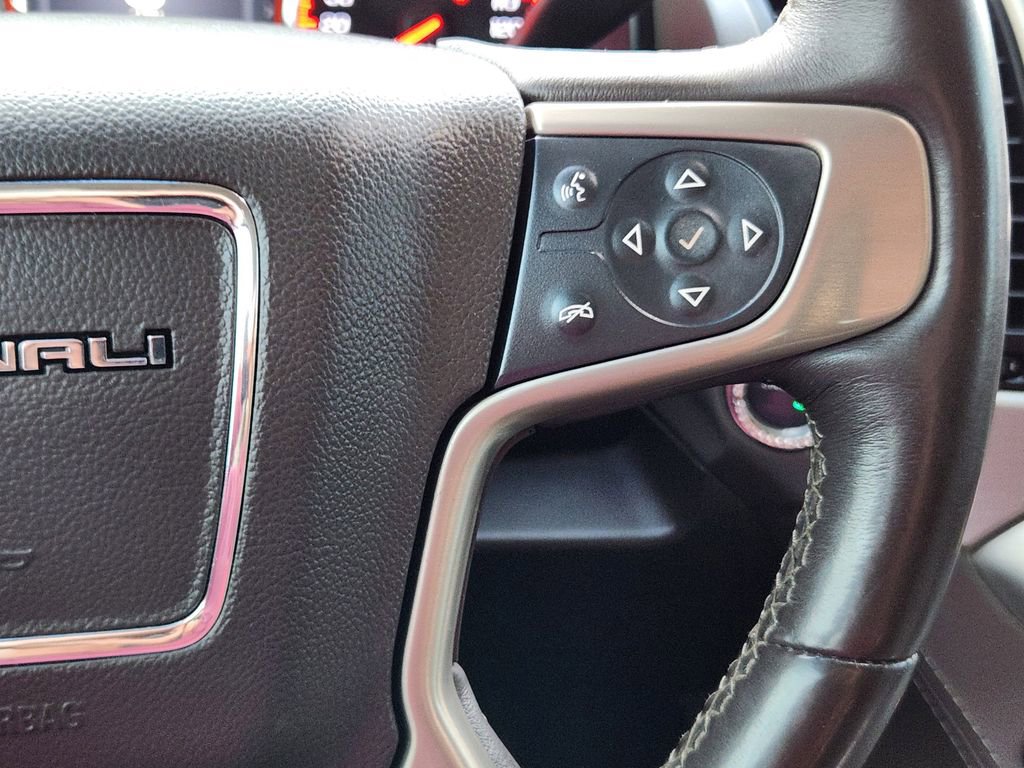Used 2015 GMC Yukon XL Denali w/ Premium Package AWD/4WD image 20