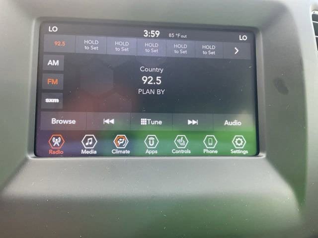 Used 2021 Jeep Compass Latitude w/ Convenience Group FWD image 3