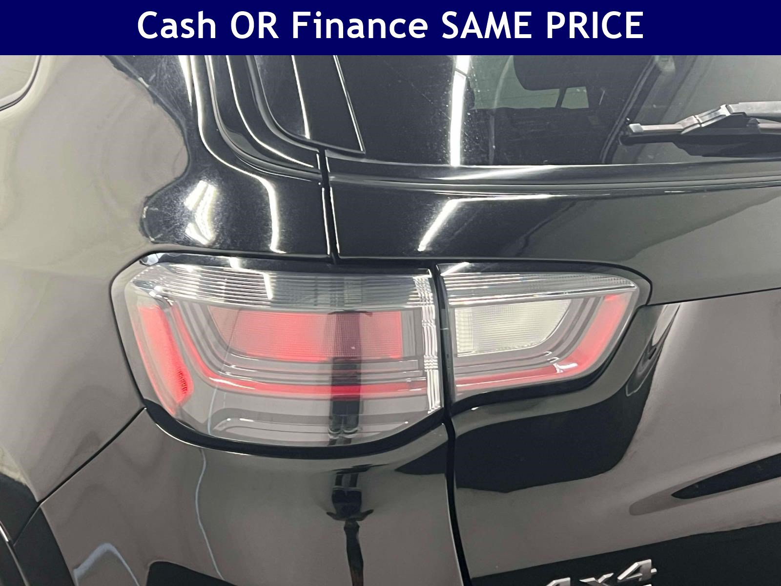 Certified 2023 Jeep Compass High Altitude AWD/4WD image 11