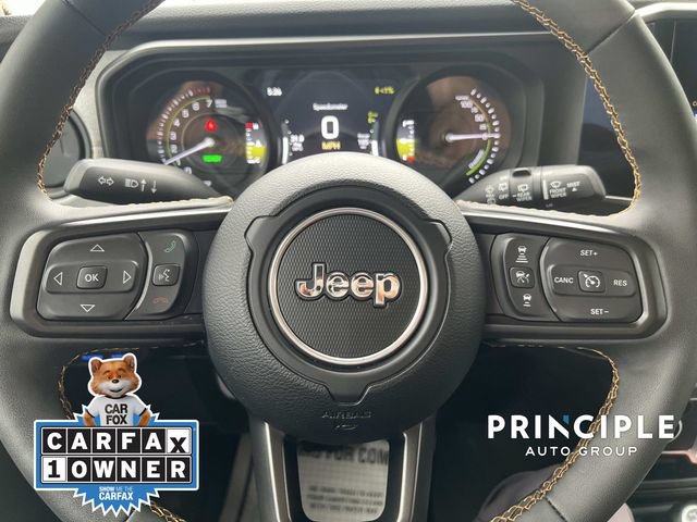 Used 2024 Jeep Wrangler Unlimited w/ Convenience Group AWD/4WD image 18