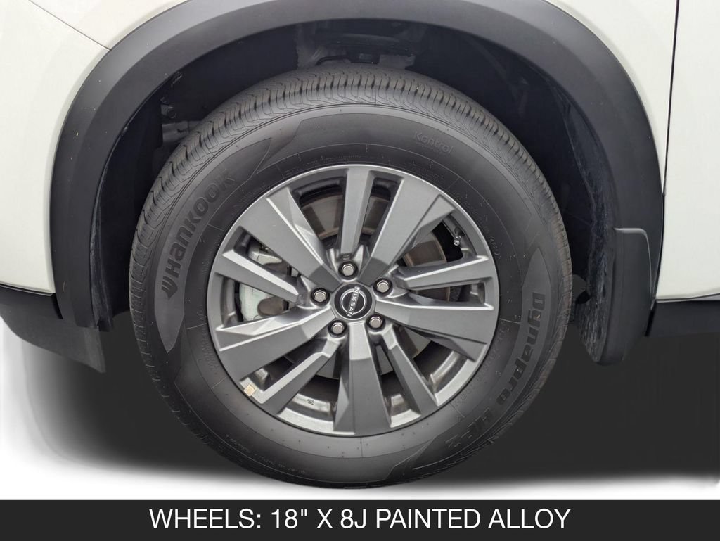 Used 2025 Nissan Pathfinder S FWD image 11
