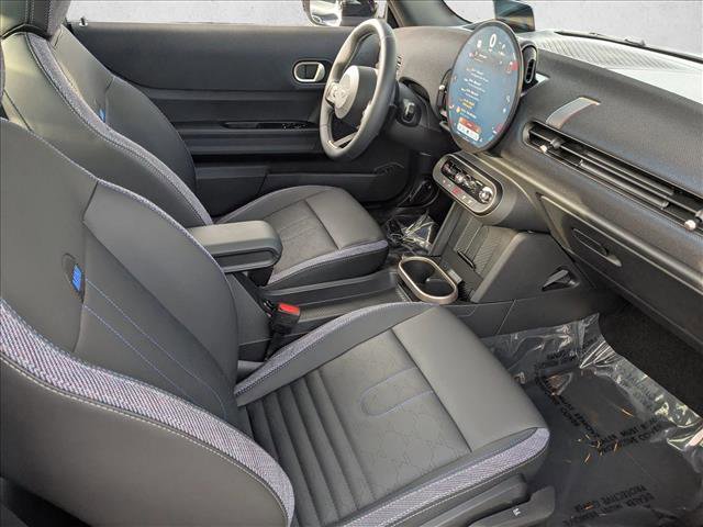 Certified 2025 MINI Cooper S image 20
