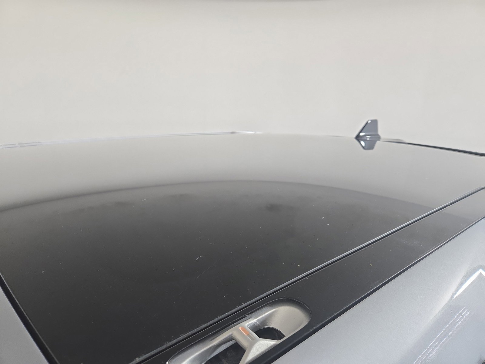 Used 2022 Rivian R1T Launch Edition image 13