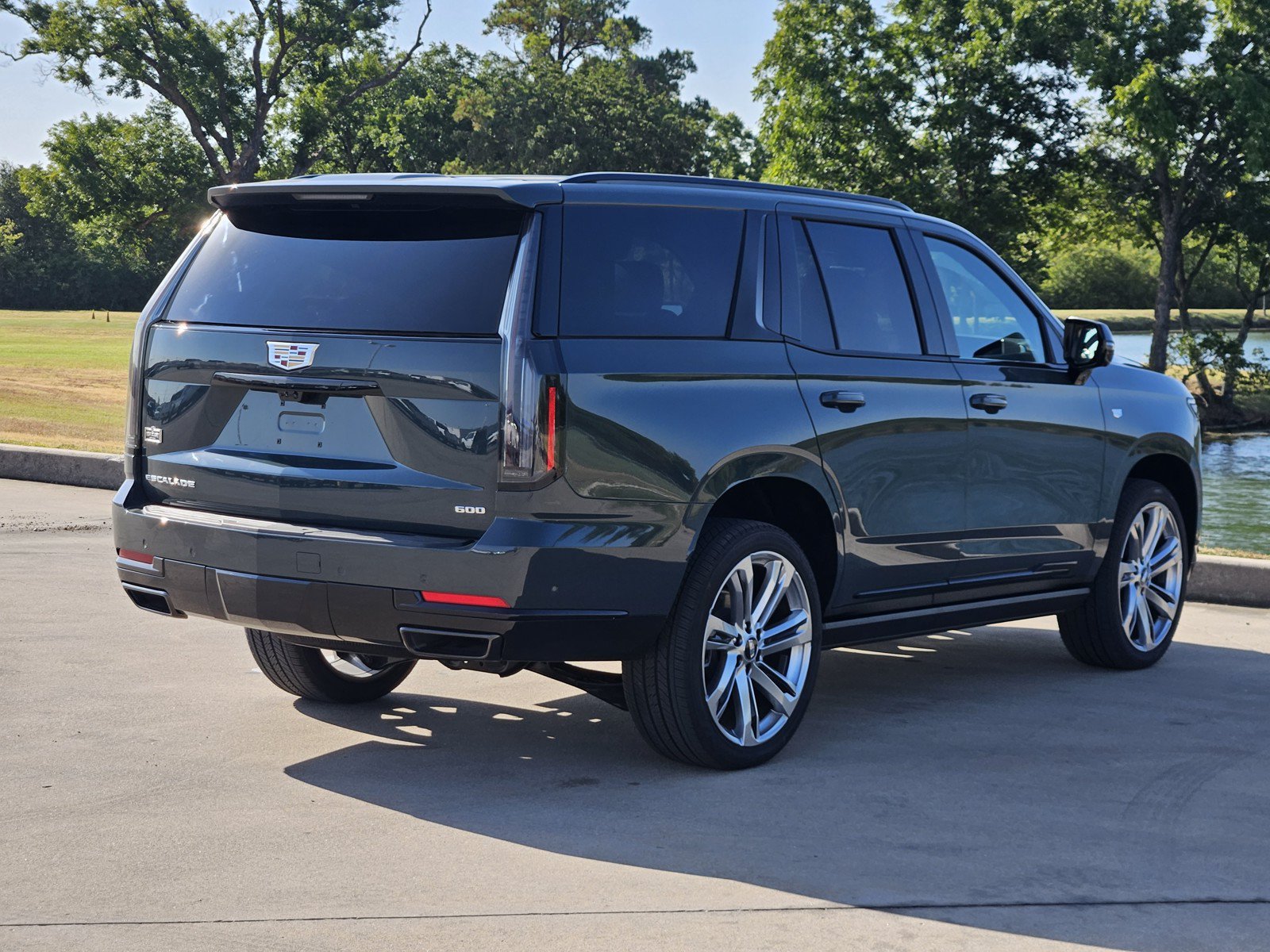 New 2026 Cadillac Escalade Sport w/ Touring Package AWD/4WD image 4