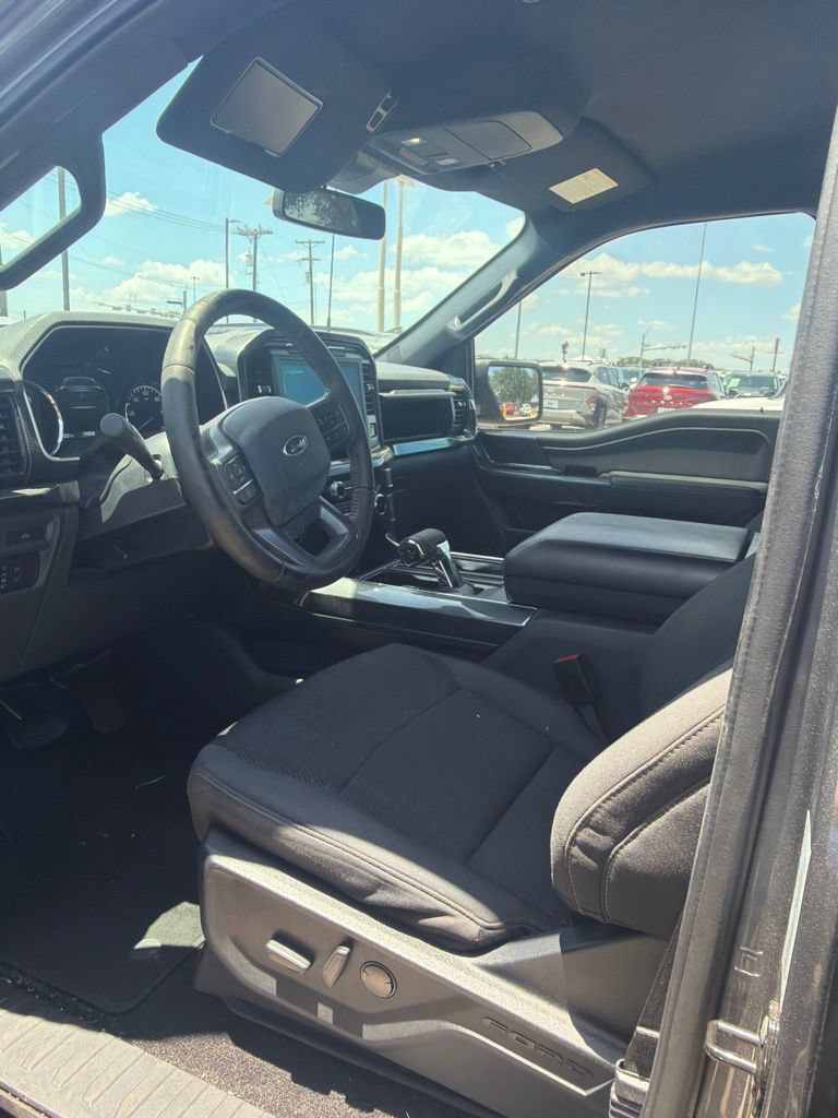 Used 2022 Ford F150 XLT w/ Equipment Group 302A High RWD image 10