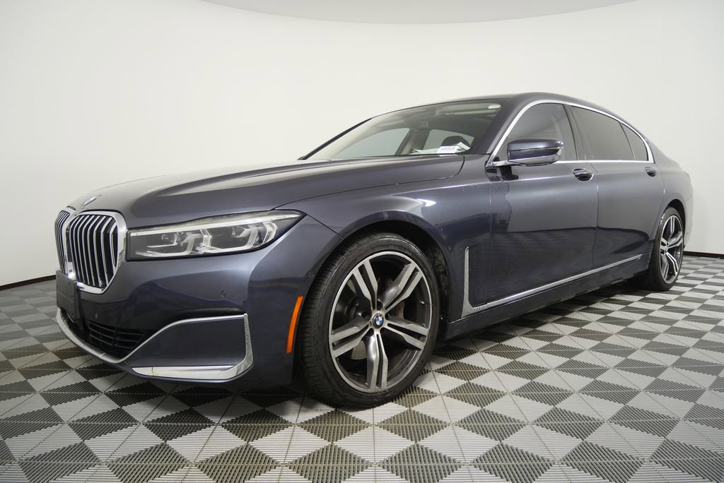 Used 2020 BMW 740i w/ Premium Package image 7