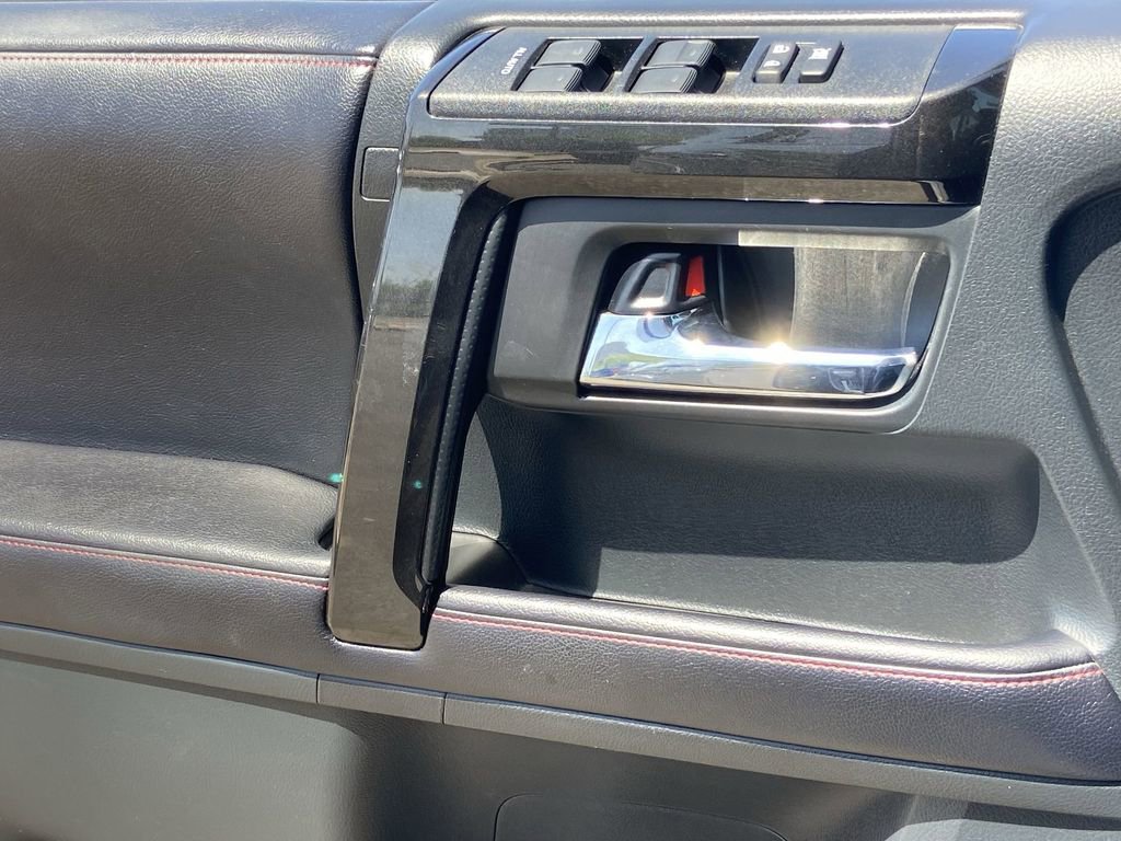 Used 2016 Toyota 4Runner TRD Pro AWD/4WD image 26