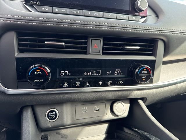 Certified 2023 Nissan Rogue SV image 14