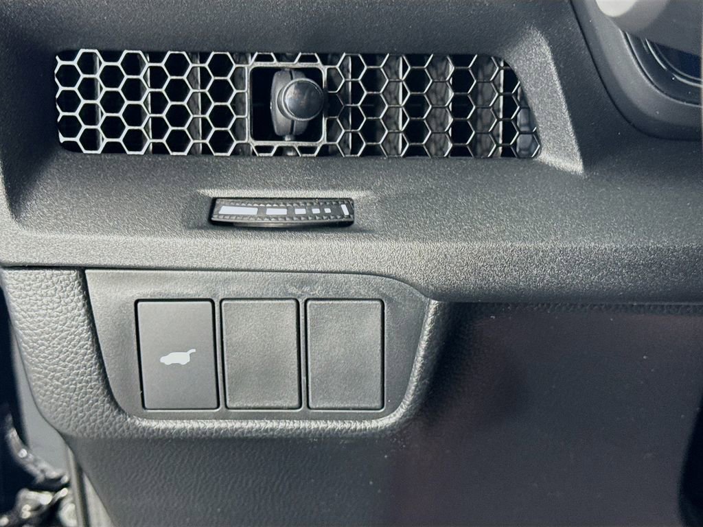 Used 2026 Honda CR-V TrailSport image 17
