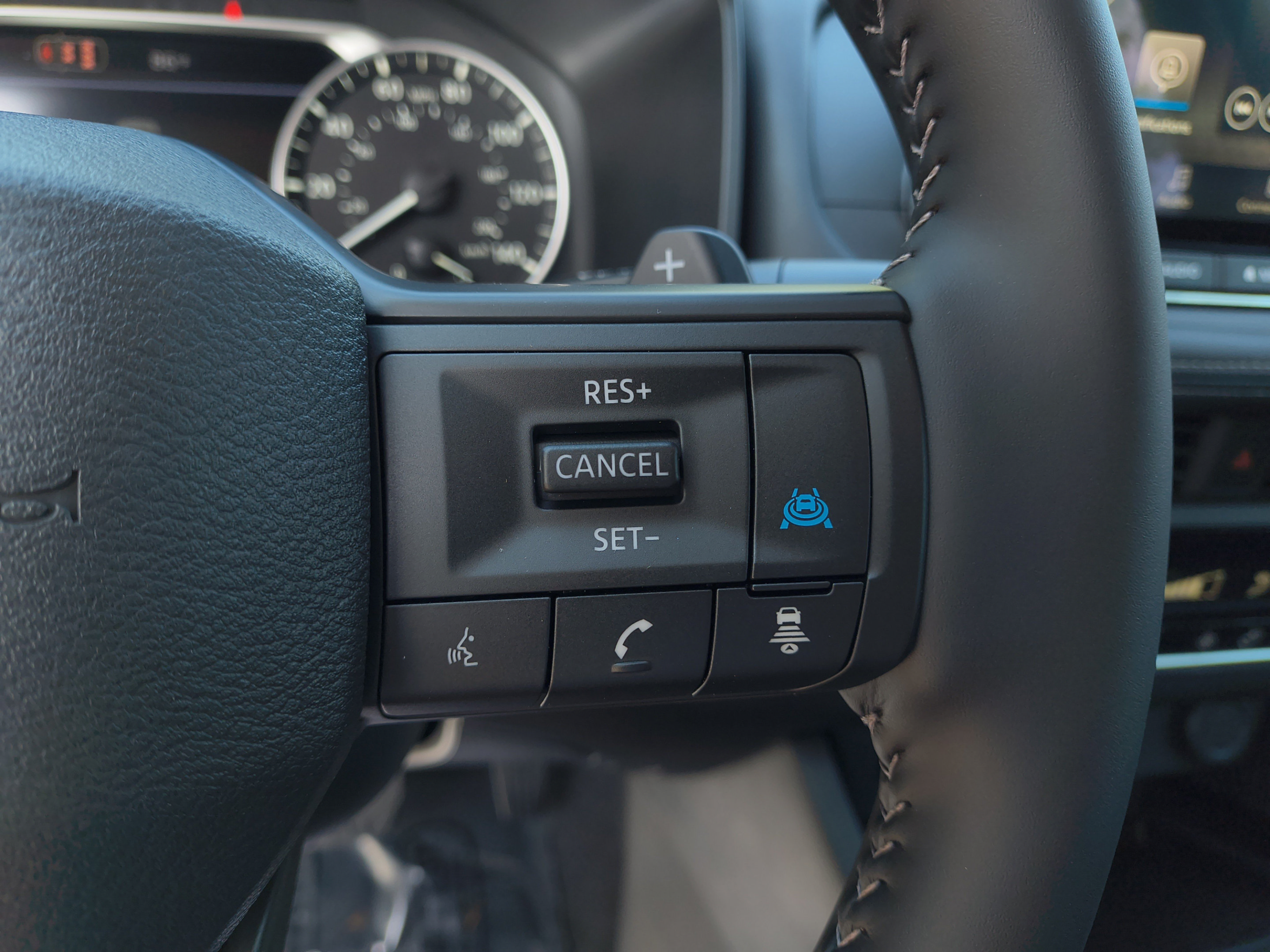New 2026 Nissan Rogue SV FWD image 31