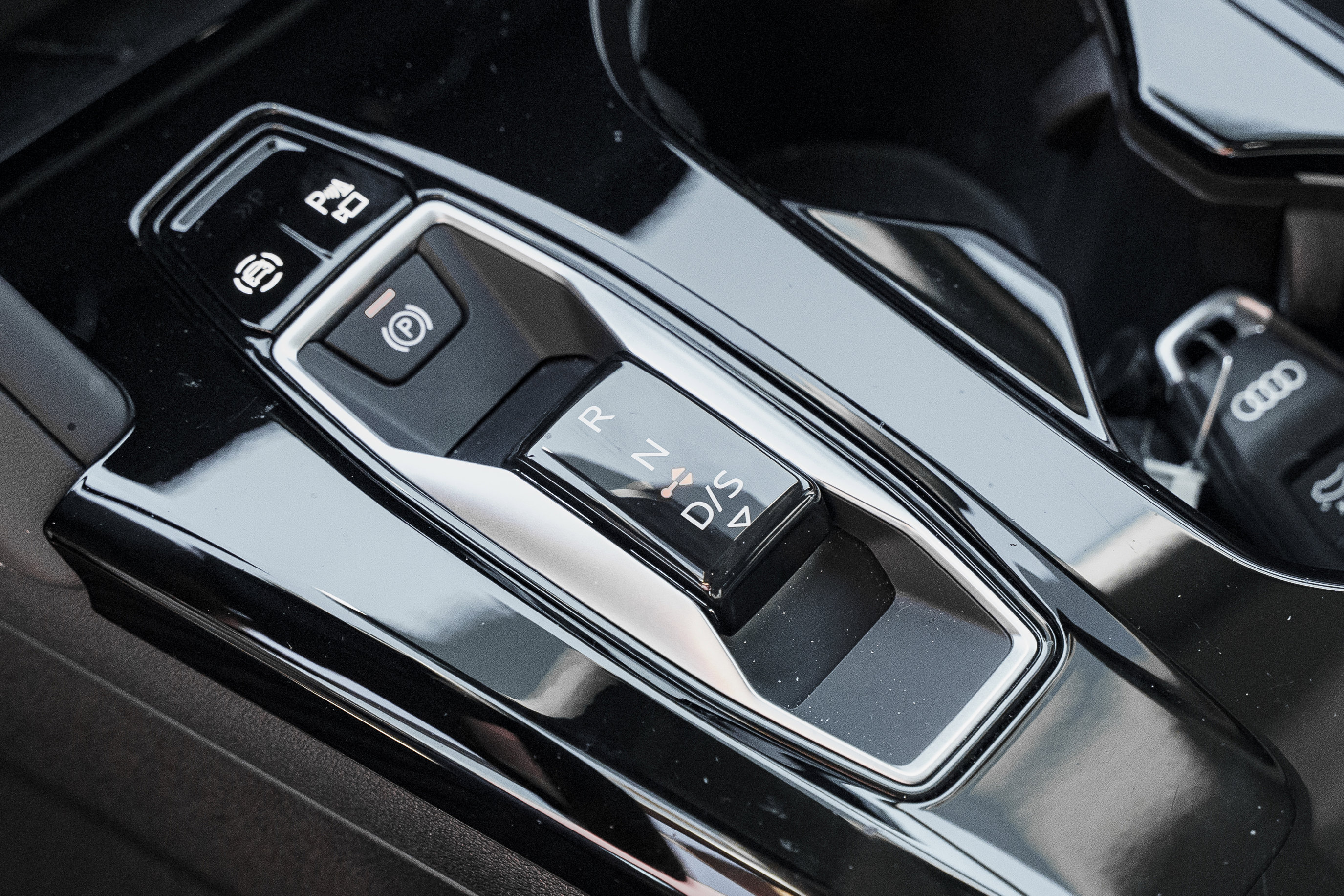 Certified 2025 Audi Q5 Premium Plus w/ Premium Plus image 11